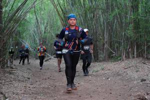 BIB: 3921, 505
                            <button type="button" onclick="openModal(4118669)" class="btn btn-primary btn-sm float-right btn-popup" data-toggle="modal" data-target=".modal-high-quality">
                        <i class="fas fa-shopping-cart"></i> Add to Cart
                    </button>
                                            <button type="button" onclick="isThisMe(4118669, true)" class="btn btn-success btn-sm float-right btn-popup btn-isme hidden" data-toggle="tooltip" data-placement="bottom" title="นี่คือรูปของคุณใช่ไหม คลิกที่นี่เพื่อเอาเข้าอัลบั้ม">
                        <i class="fas fa-plus"></i> Add to album
                    </button>
                    <button type="button" onclick="isThisMe(4118669, false)" class="btn btn-warning btn-sm float-right btn-popup btn-isnotme hidden">
                        <i class="fas fa-ban"></i> Remove from album
                    </button>